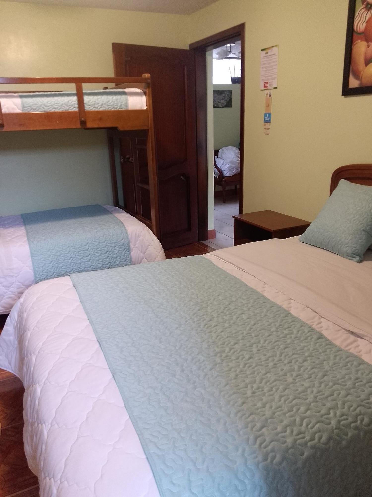 Hotel Amazonia Y Sol 바뇨스 외부 사진